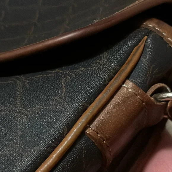 Vintage Longchamp Crossbody Bag-Leather-Brown Tones/Black-Flap Snap Closure - Picture 5 of 17